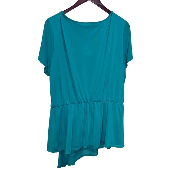 Pennington's Green Faux Wrap Short Sleeve Scoop Neck Blouse Size X - Picture 2 of 8